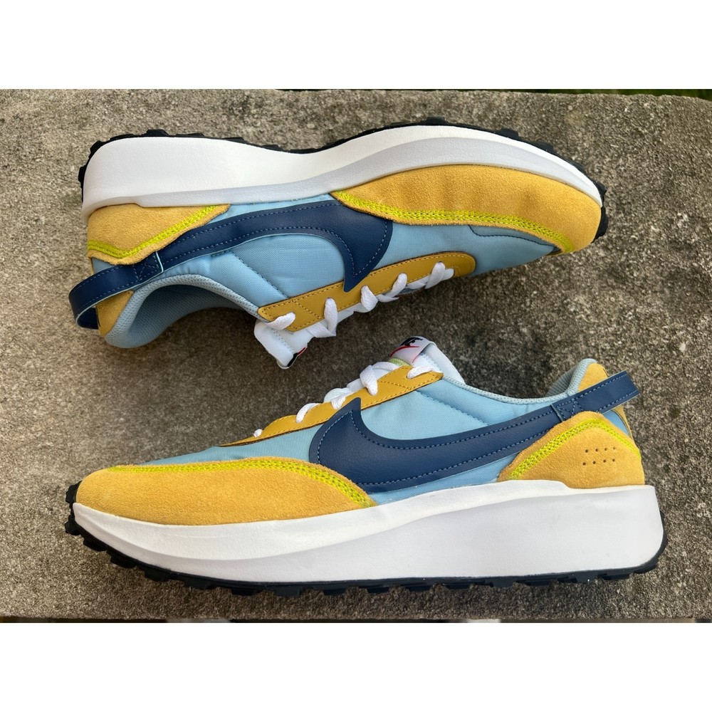 Nike Waffle Debut Size 11 New